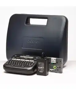 Tiskalnik za nalepke Brother PT D210VP QWERTY napajalni adapter s kovčkom – fotografija izdelka